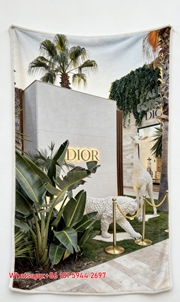 Dior Giraffe Tiger Sculpture Flannel Blanket D095